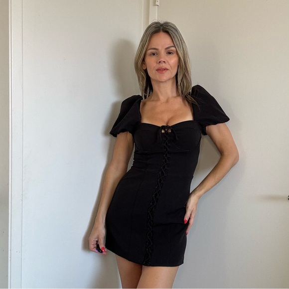 New Zara Puff Sleeve Dress Black - Picture 3 of 12